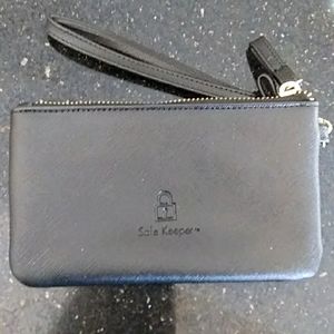 Safekeeper Wrist Wallet